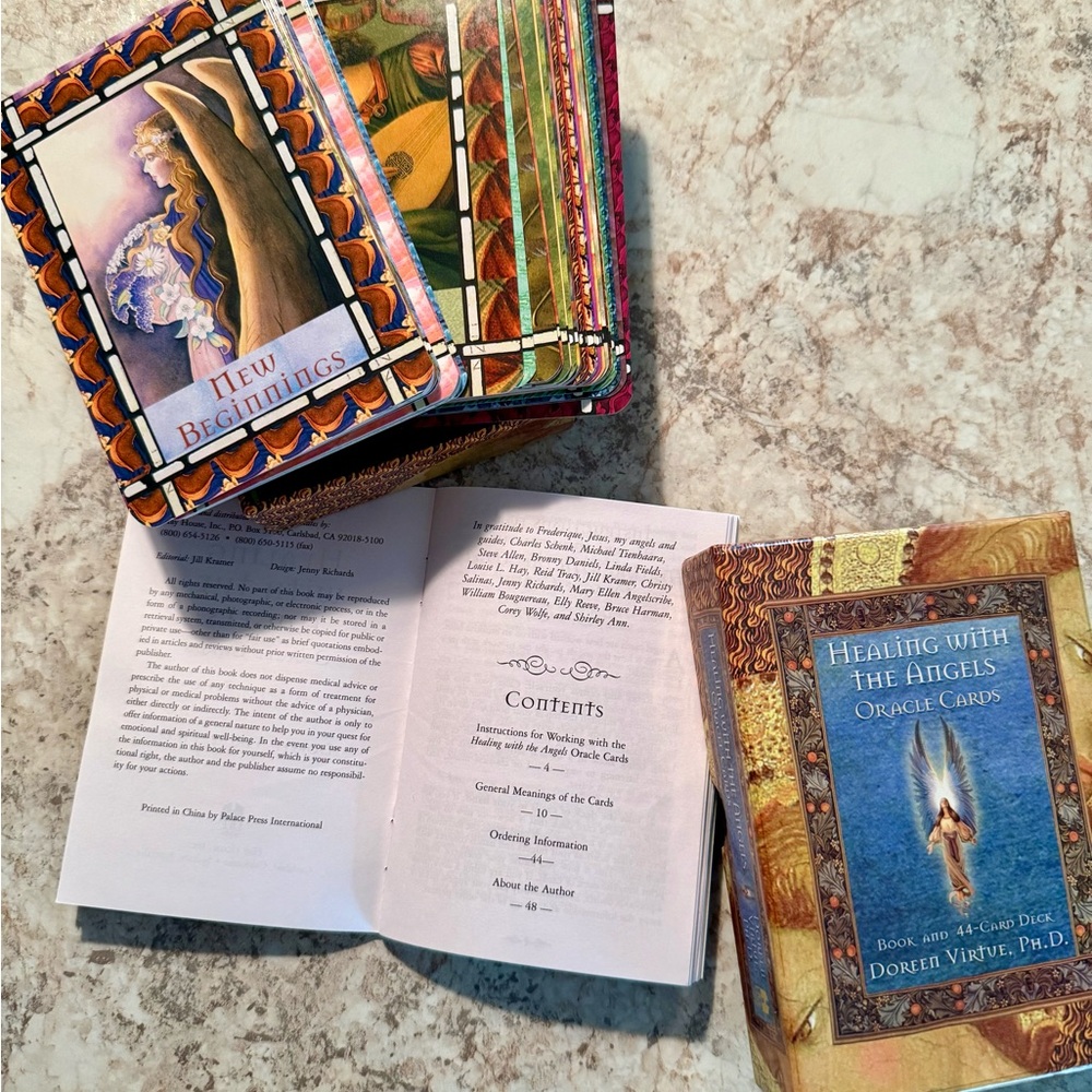 Healing With The Angels. Booklet and 44 cards